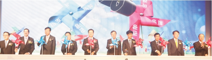 에디터 사진