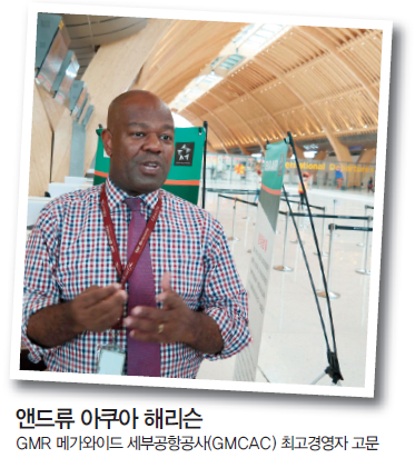 에디터 사진