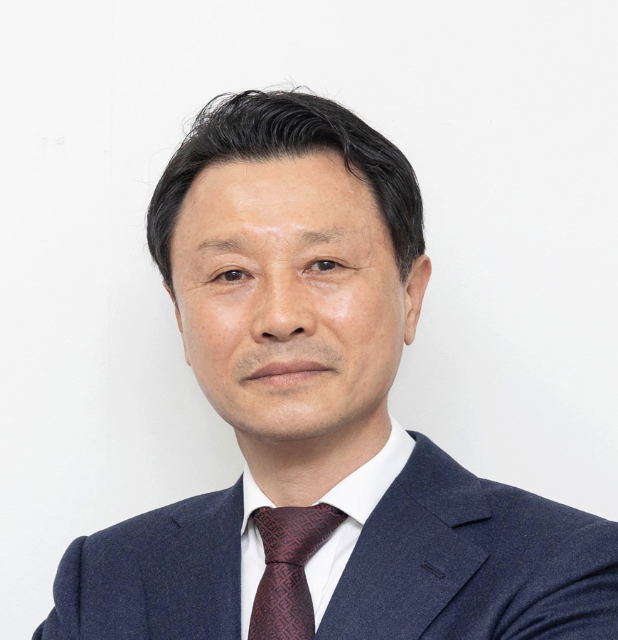 에디터 사진